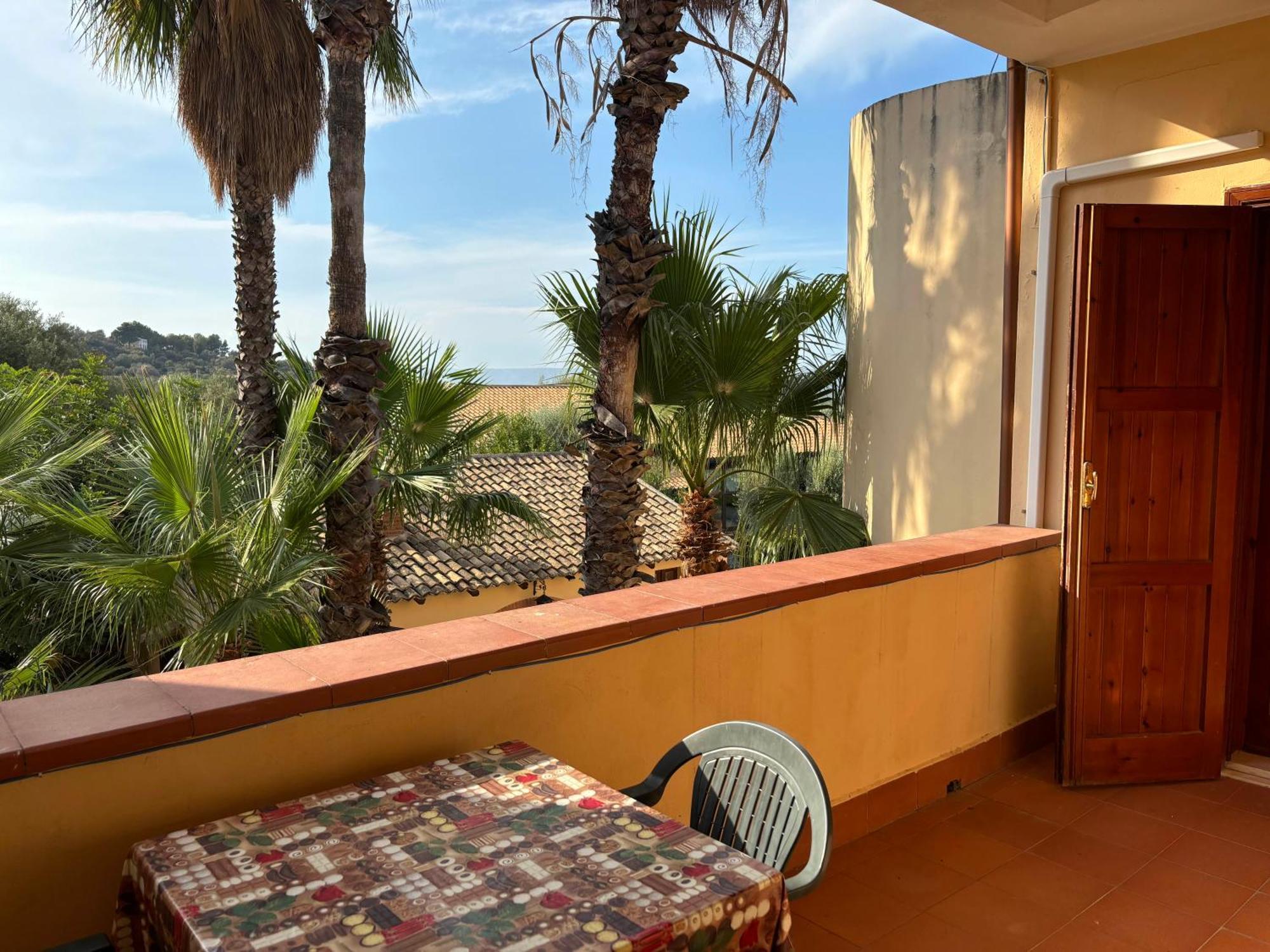 La Perciata Guest House Contrada Maeggio Ngoại thất bức ảnh