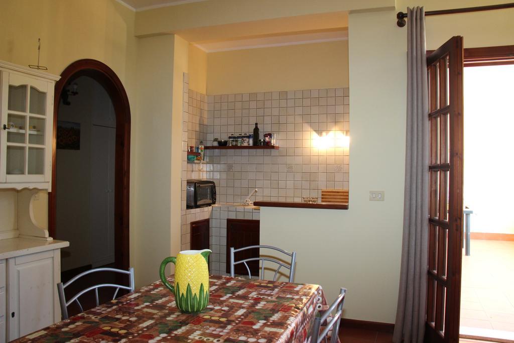 La Perciata Guest House Contrada Maeggio Ngoại thất bức ảnh